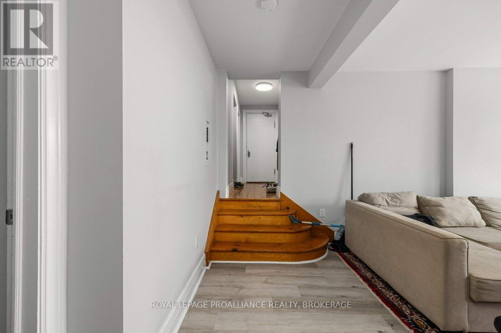 130 King Street E, Kingston (Central City East), Ontario  K7L 3A1 - Photo 24 - X12877846
