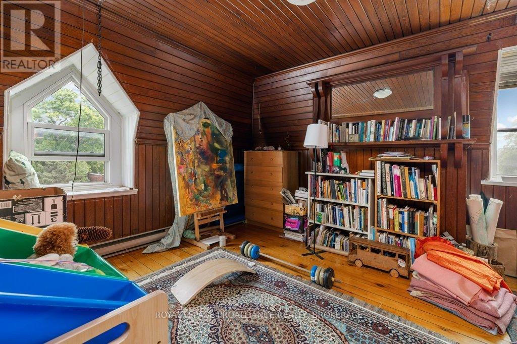 130 King Street E, Kingston (Central City East), Ontario  K7L 3A1 - Photo 35 - X12877846