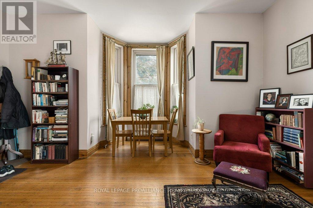 130 King Street E, Kingston (Central City East), Ontario  K7L 3A1 - Photo 8 - X12877846