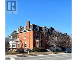 130 KING STREET EAST / 45 WEST STREET, Kingston, Ontario