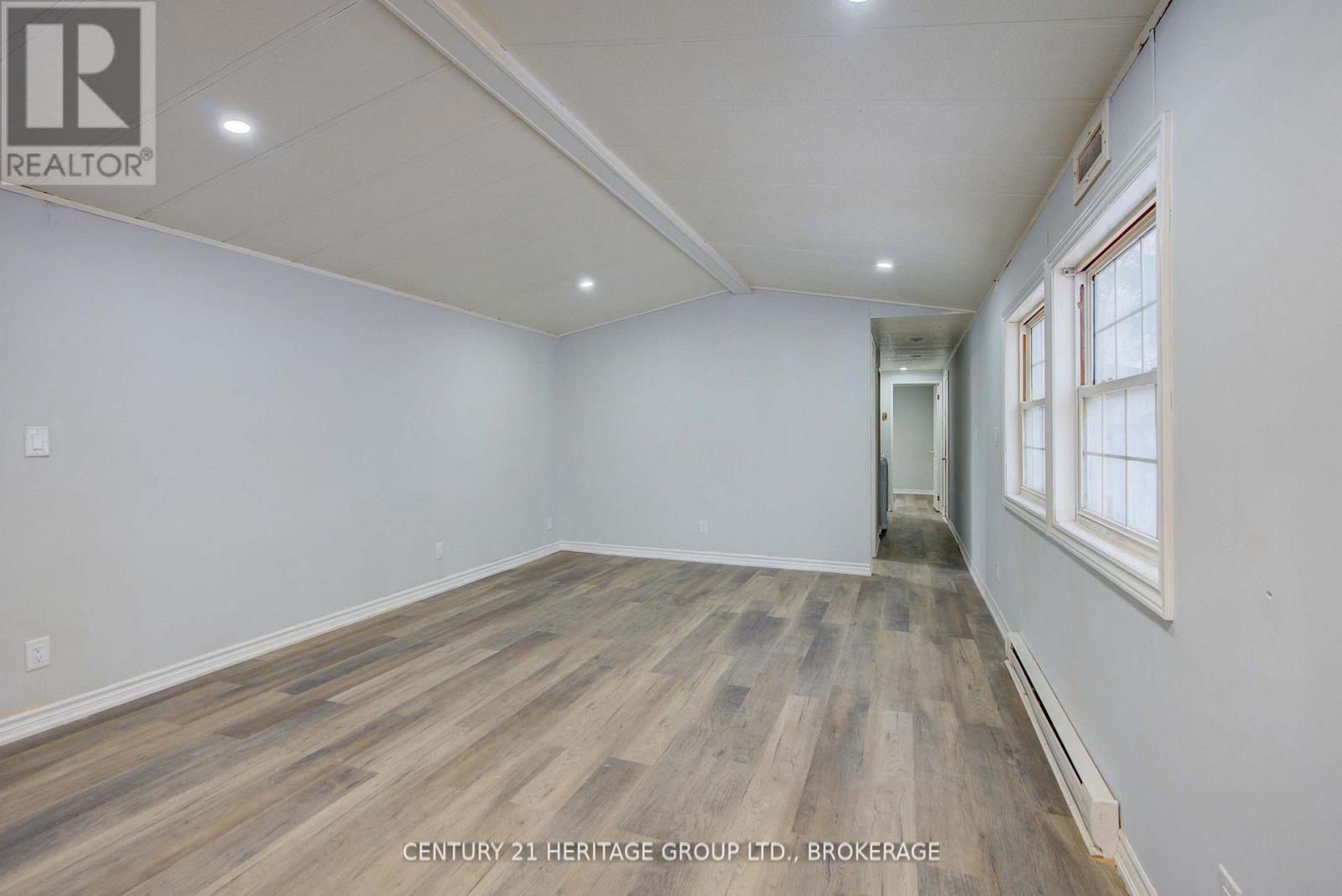 35 - 227 Big Hill Road, Leeds And The Thousand Islands, Ontario  K0H 2N0 - Photo 14 - X12877858