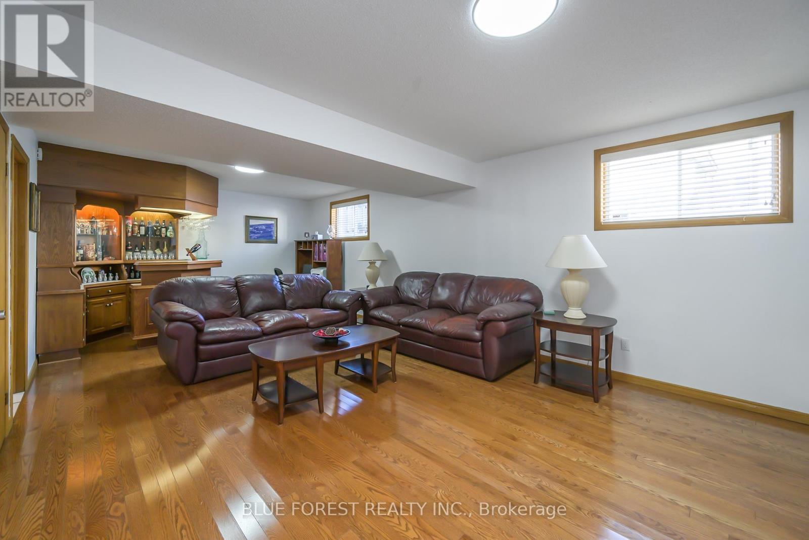 36 Golfdale Crescent, London South, Ontario  N6C 5P1 - Photo 15 - X12877810