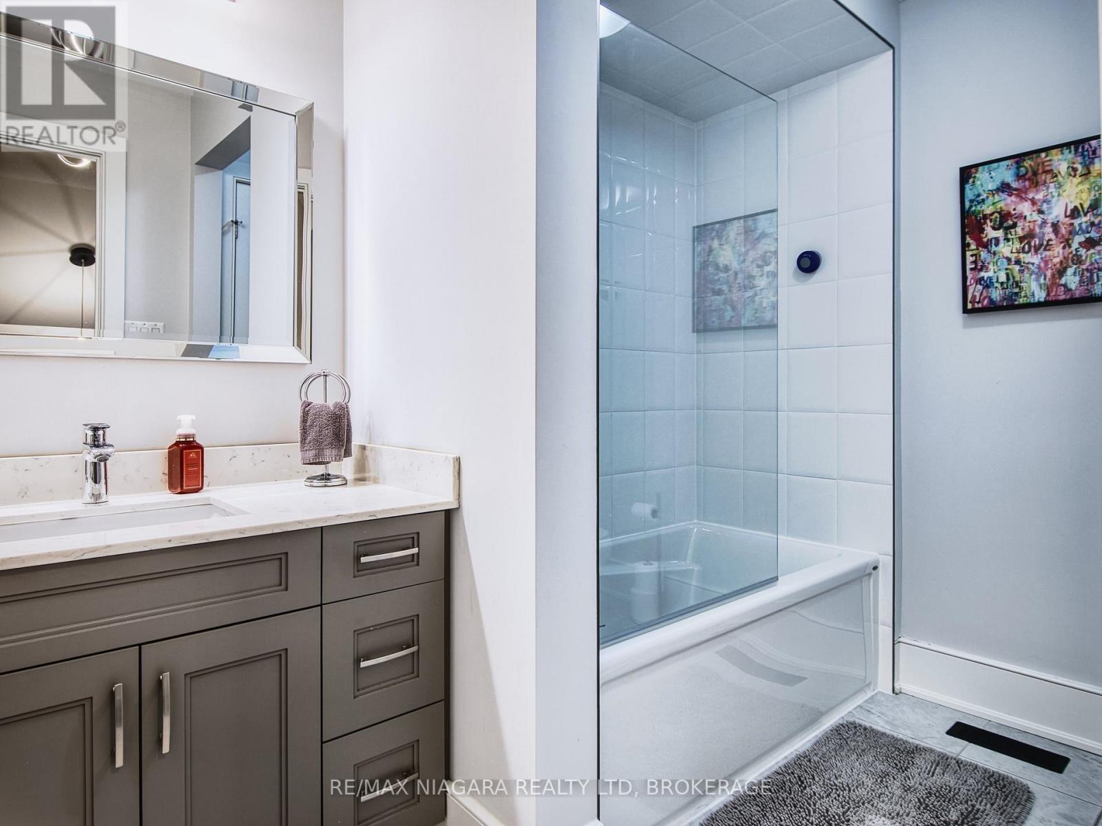 132 - 7506 Clubview Lane, Niagara Falls, Ontario  L2G 0A8 - Photo 21 - X12877120