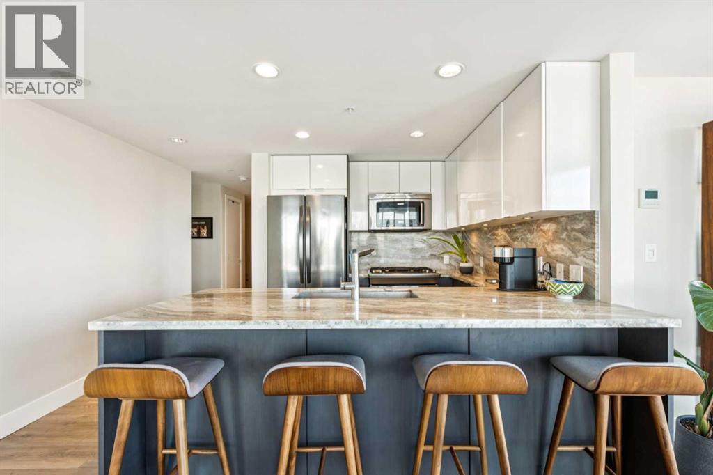 702, 519 Riverfront Avenue Se, Calgary, Alberta  T2G 1K6 - Photo 4 - A2291045