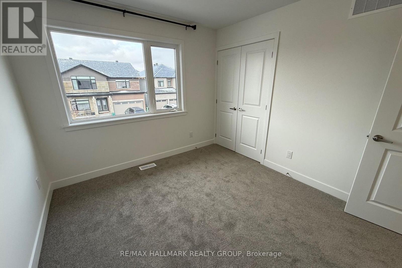 221 Gretsch Road, Ottawa, Ontario  K1T 0V6 - Photo 16 - X12877648