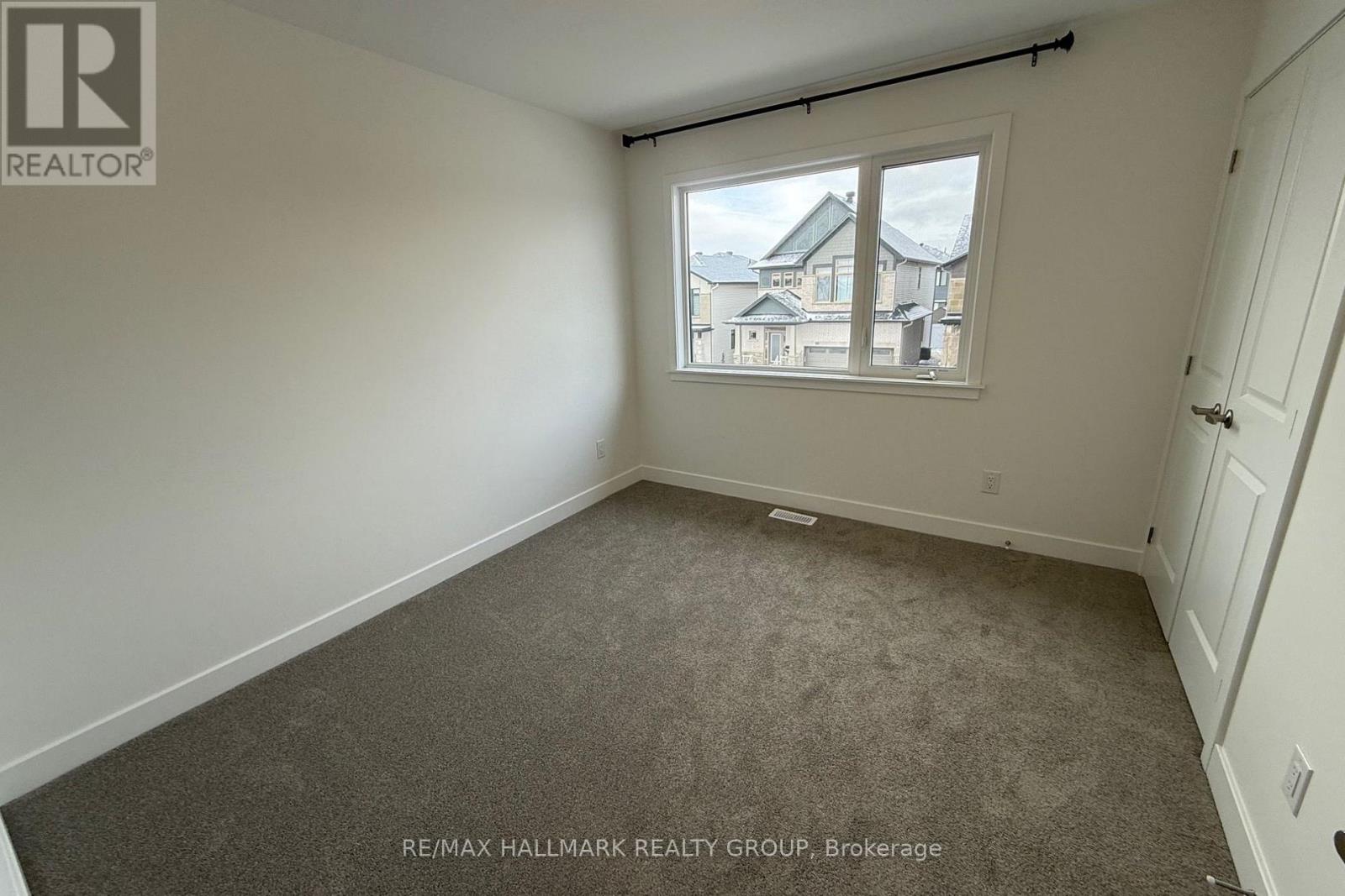 221 Gretsch Road, Ottawa, Ontario  K1T 0V6 - Photo 18 - X12877648