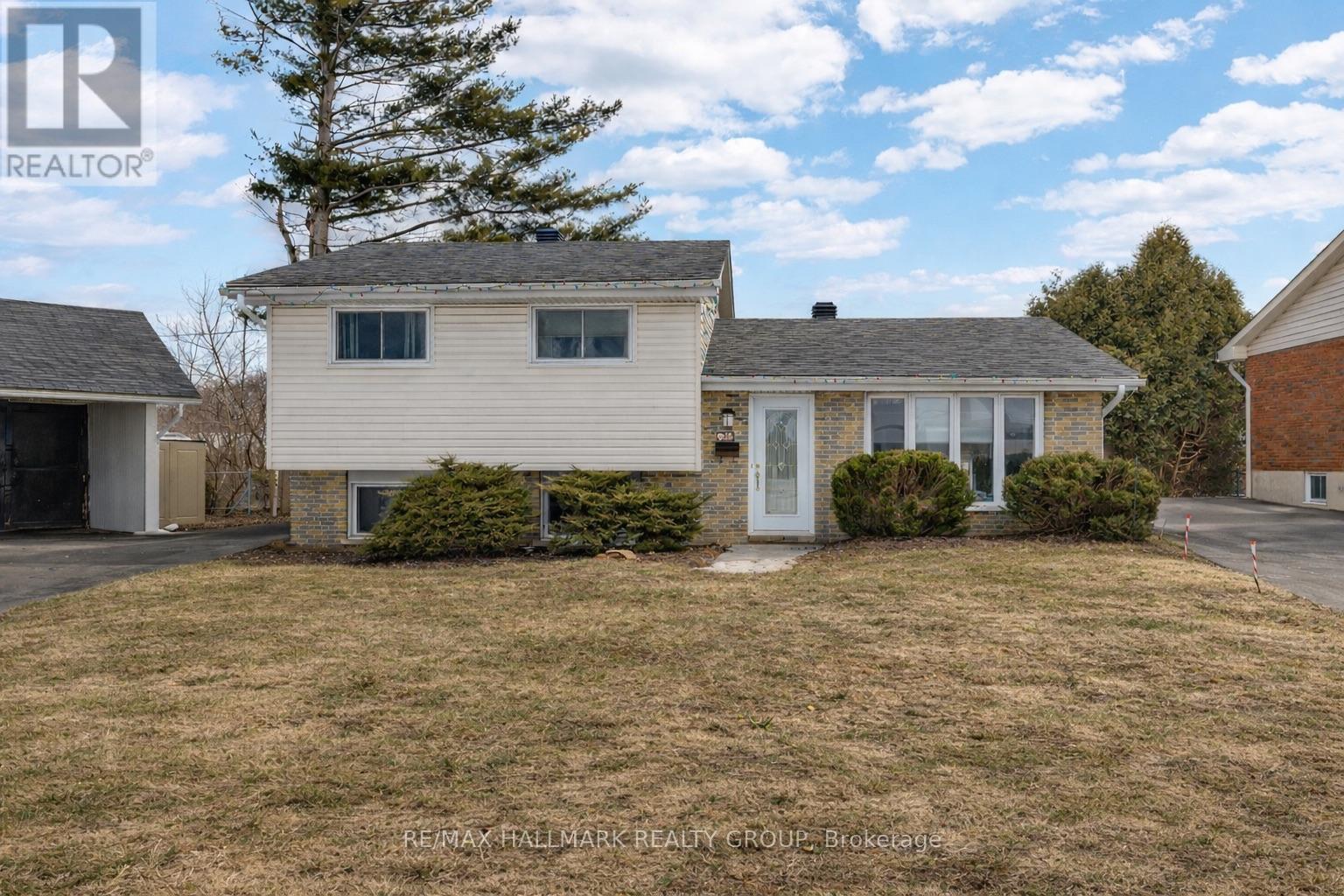 15 BAKER PLACE, brockville, Ontario