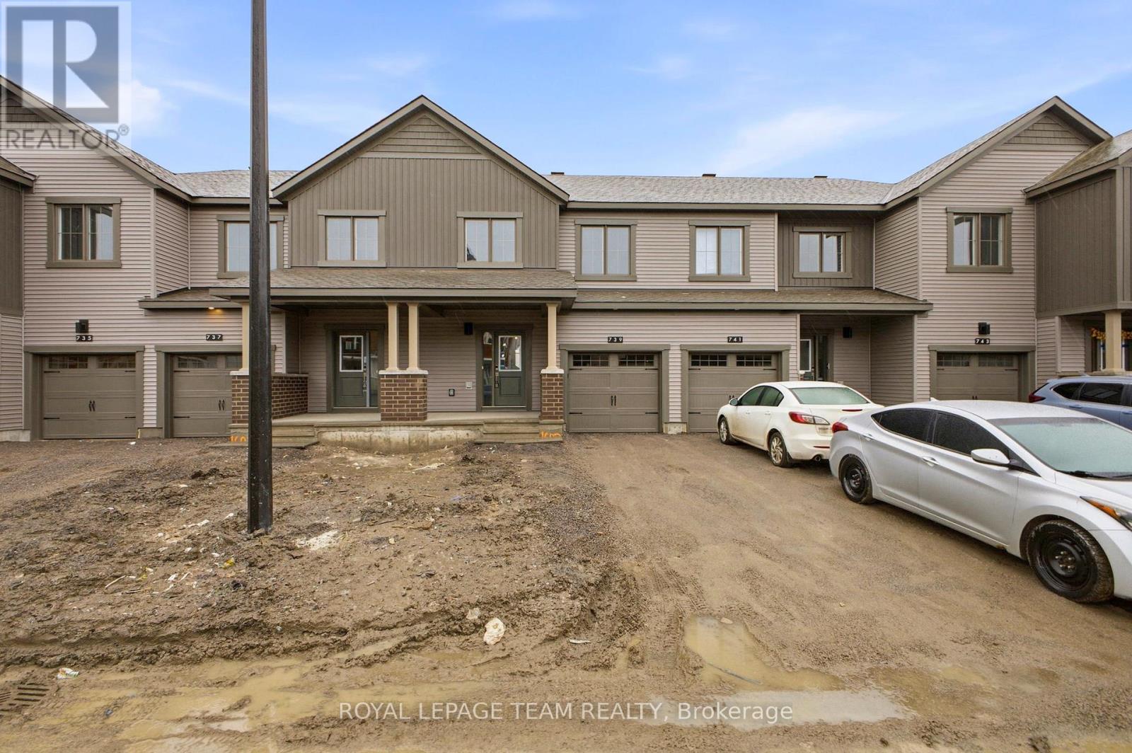 739 Tincture Place, Ottawa, Ontario  K2W 0P2 - Photo 3 - X12877676