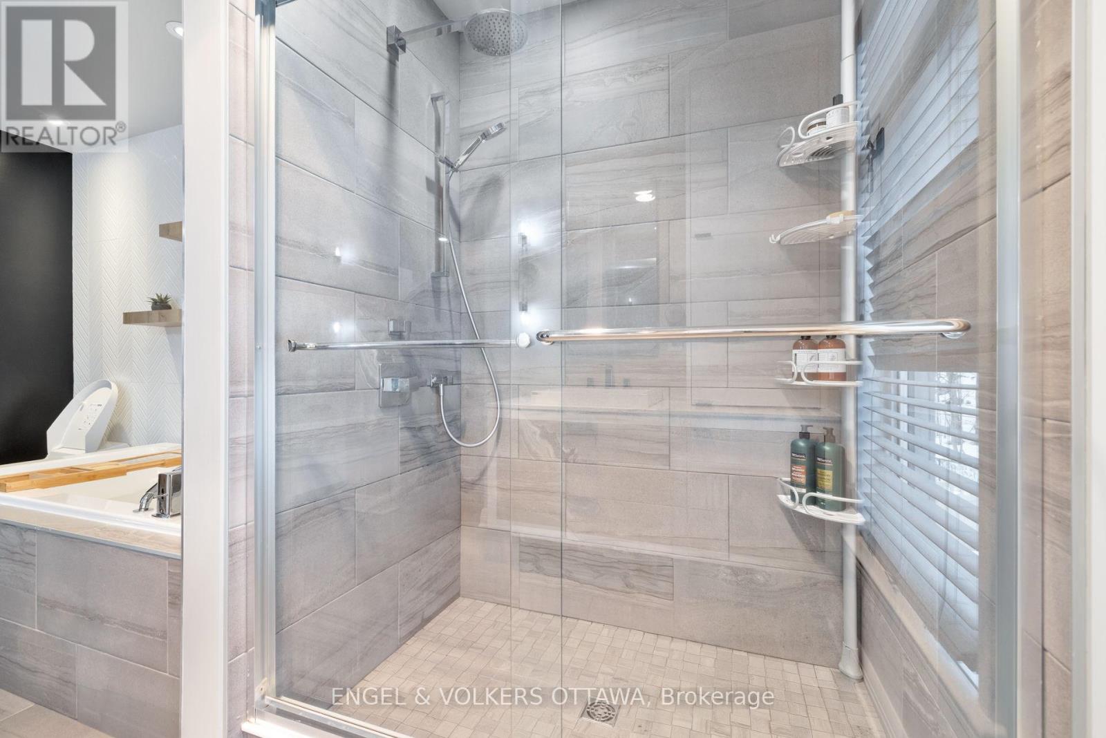 157 Avro Circle, Ottawa, Ontario  K1K 4K7 - Photo 29 - X12877856