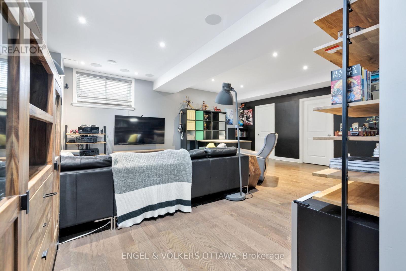 157 Avro Circle, Ottawa, Ontario  K1K 4K7 - Photo 36 - X12877856