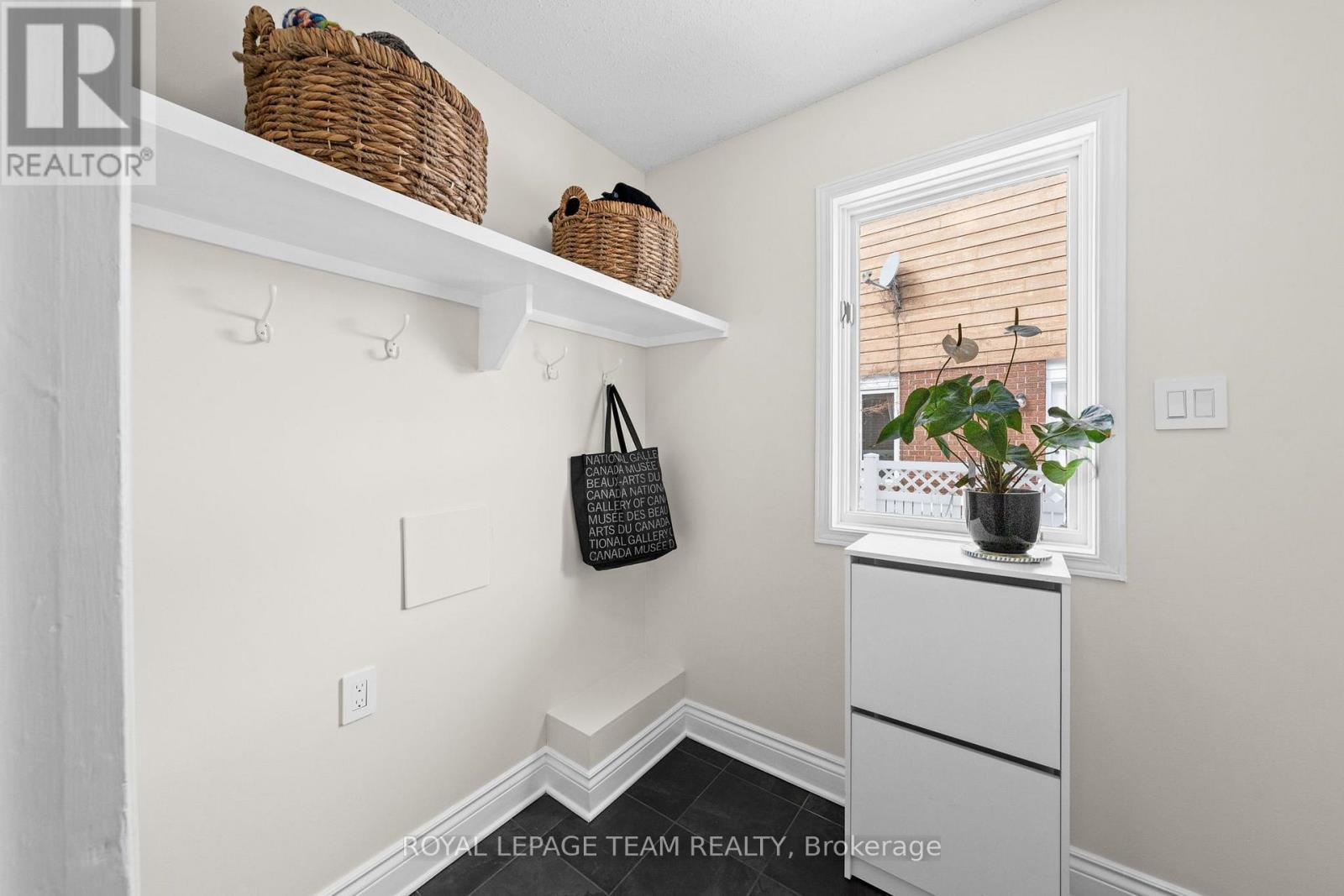 229 Walden Drive, Ottawa, Ontario  K2K 2M3 - Photo 19 - X12877870