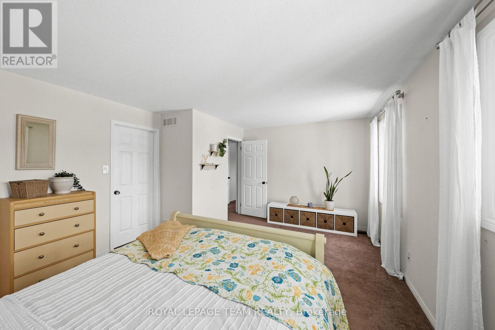 229 Walden Drive, Ottawa, Ontario  K2K 2M3 - Photo 23 - X12877870