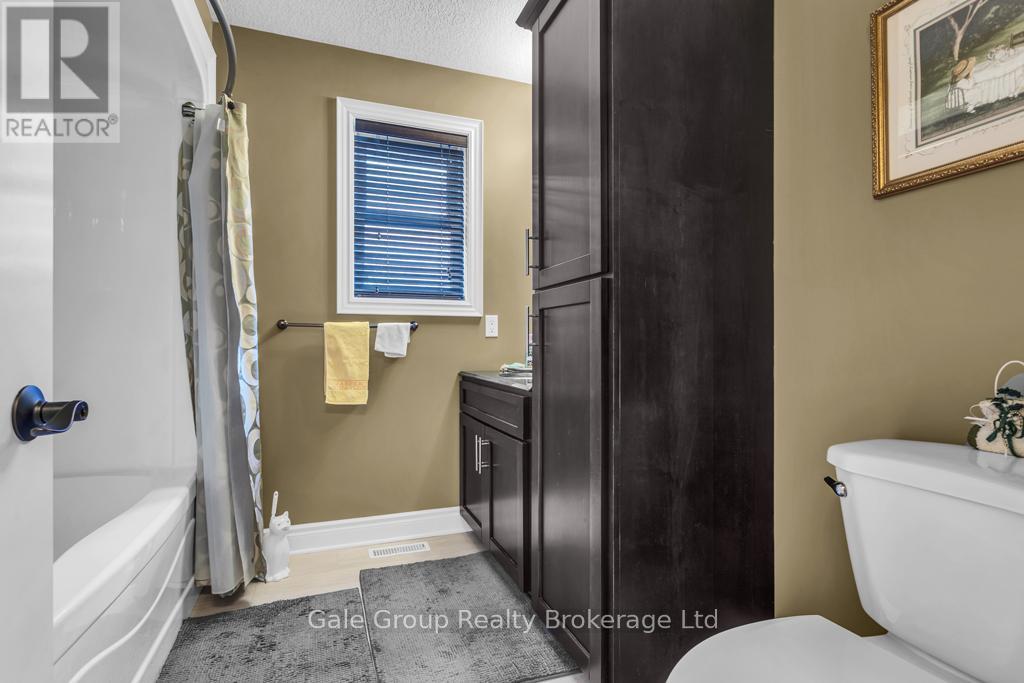 15 Holland Avenue, Aylmer, Ontario  N5H 3J2 - Photo 20 - X12877848