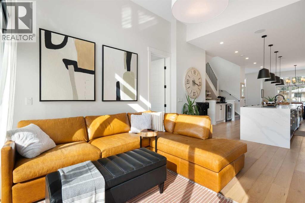 4615 20 Avenue Nw, Calgary, Alberta  T3B 0T9 - Photo 3 - A2290989