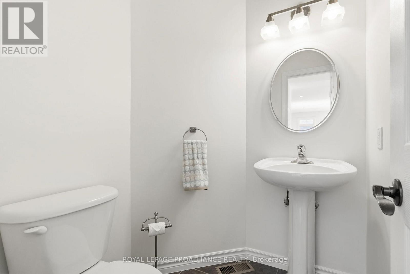 403 Brock Street W, Brockville, Ontario  K6V 6E8 - Photo 29 - X12877738