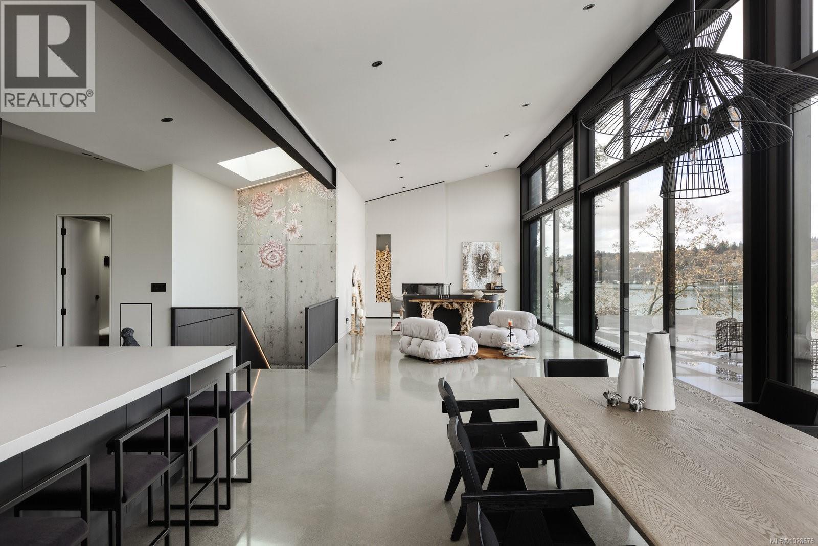 2701 Sea View Rd, Saanich, British Columbia  V8N 1K7 - Photo 17 - 1028678