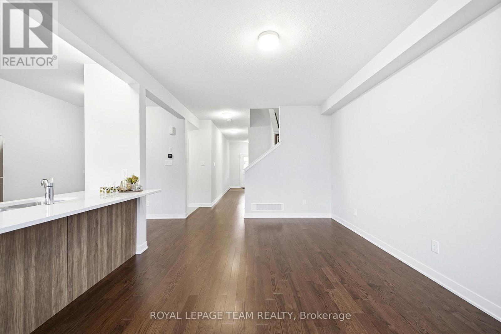 739 Tincture Place, Ottawa, Ontario  K2W 0P2 - Photo 12 - X12877676