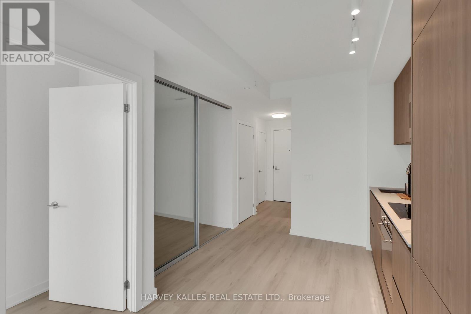 2811s - 110 Broadway Avenue, Toronto (Mount Pleasant West), Ontario  M4P 1V7 - Photo 16 - C12877702