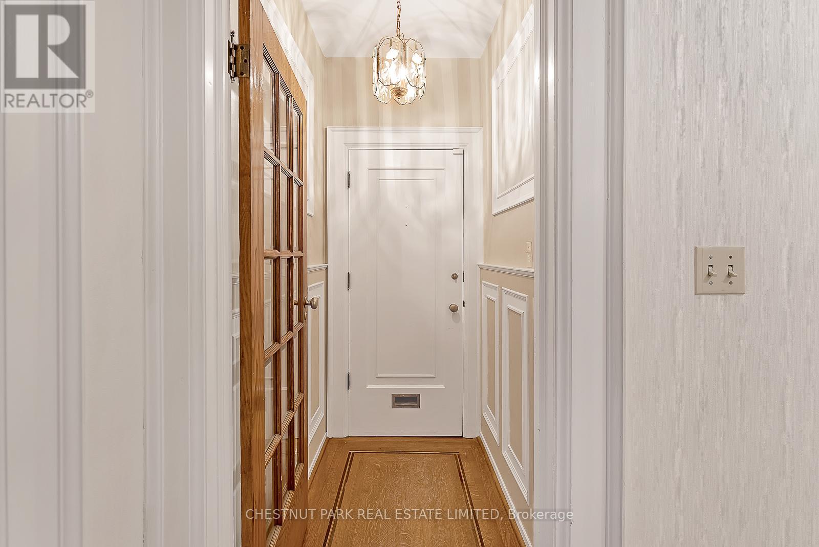 Main - 108 Rosedale Heights Drive, Toronto (Rosedale-Moore Park), Ontario  M4T 1C6 - Photo 3 - C12877712