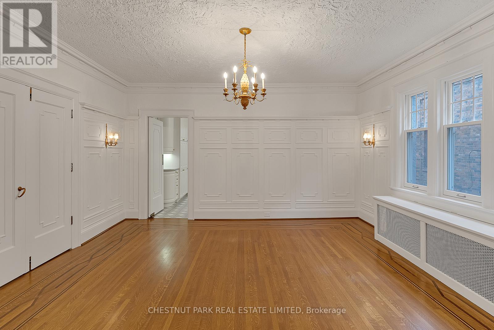 Main - 108 Rosedale Heights Drive, Toronto (Rosedale-Moore Park), Ontario  M4T 1C6 - Photo 9 - C12877712