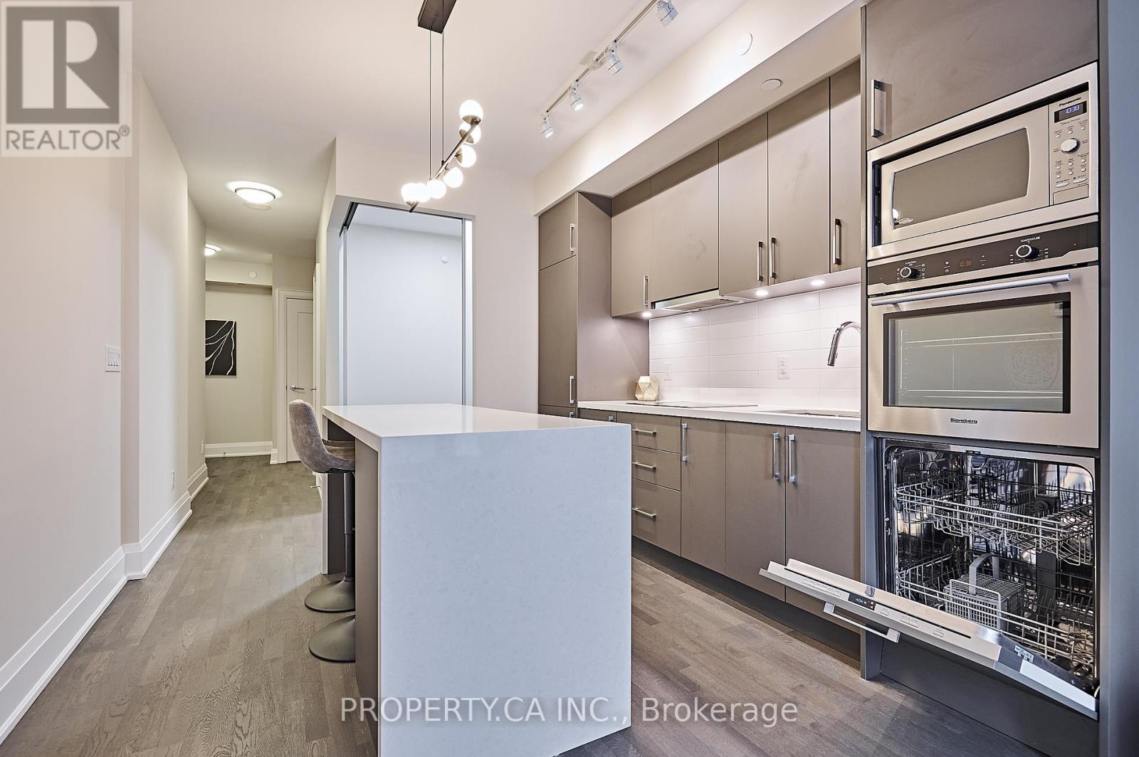 401 - 88 Cumberland Street, Toronto (Annex), Ontario  M5R 0C8 - Photo 21 - C12877750