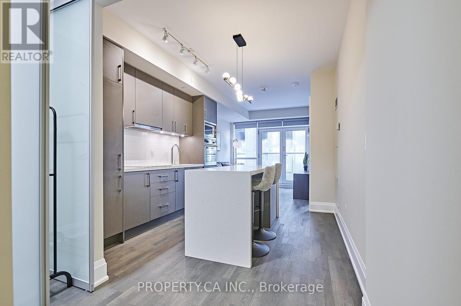 401 - 88 Cumberland Street, Toronto (Annex), Ontario  M5R 0C8 - Photo 8 - C12877750