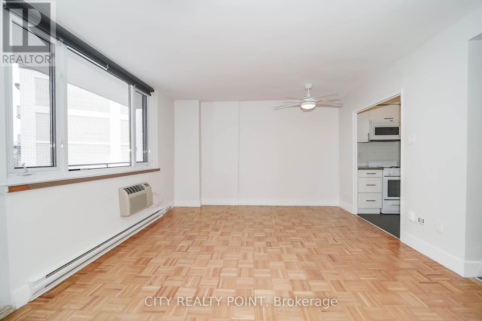 1204 - 55 Isabella Street, Toronto (Church-Yonge Corridor), Ontario  M4Y 1M8 - Photo 4 - C12877850