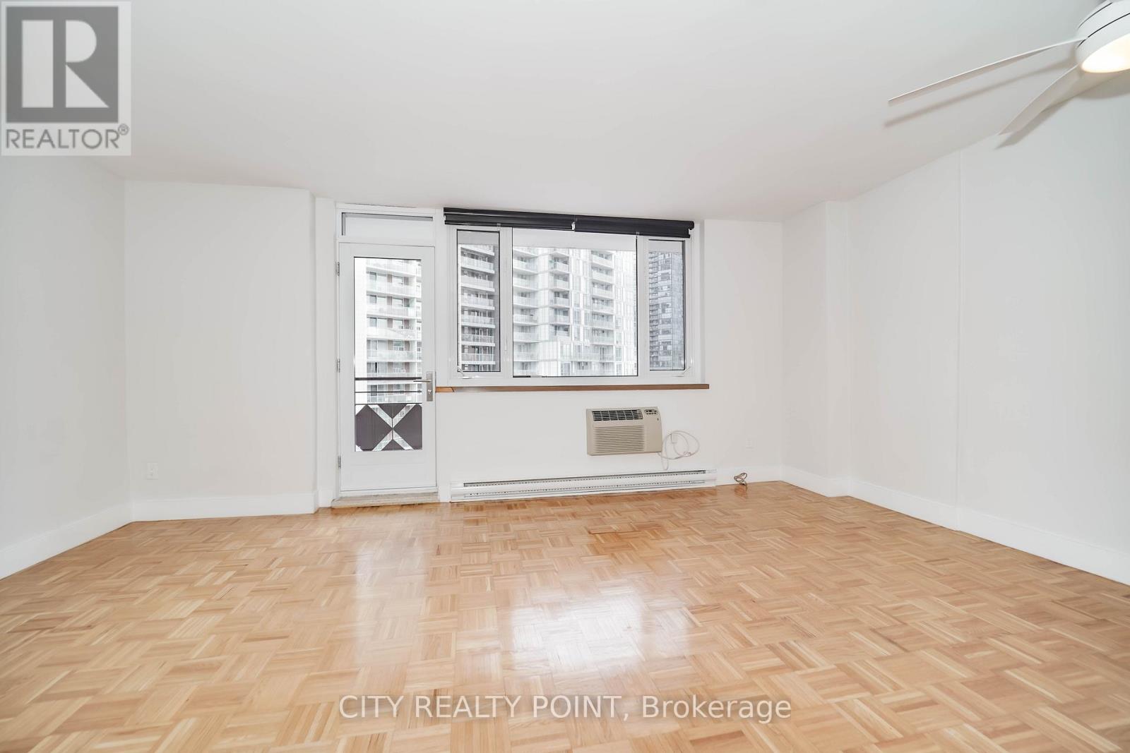 1204 - 55 Isabella Street, Toronto (Church-Yonge Corridor), Ontario  M4Y 1M8 - Photo 6 - C12877850