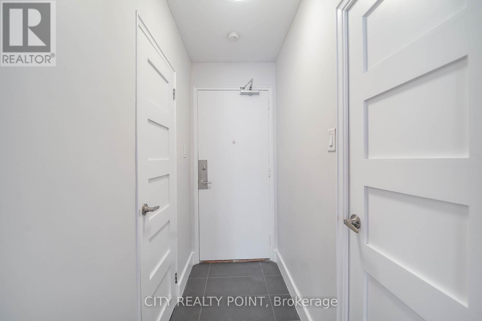 1204 - 55 Isabella Street, Toronto (Church-Yonge Corridor), Ontario  M4Y 1M8 - Photo 9 - C12877850