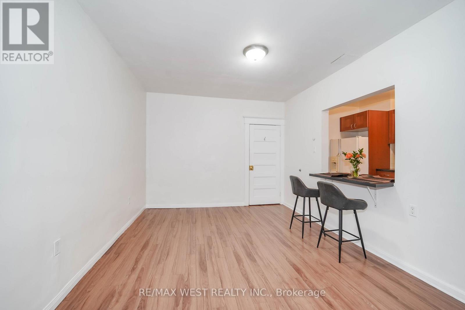 684 College Street, Toronto (Palmerston-Little Italy), Ontario  M6G 1C1 - Photo 3 - C12877878