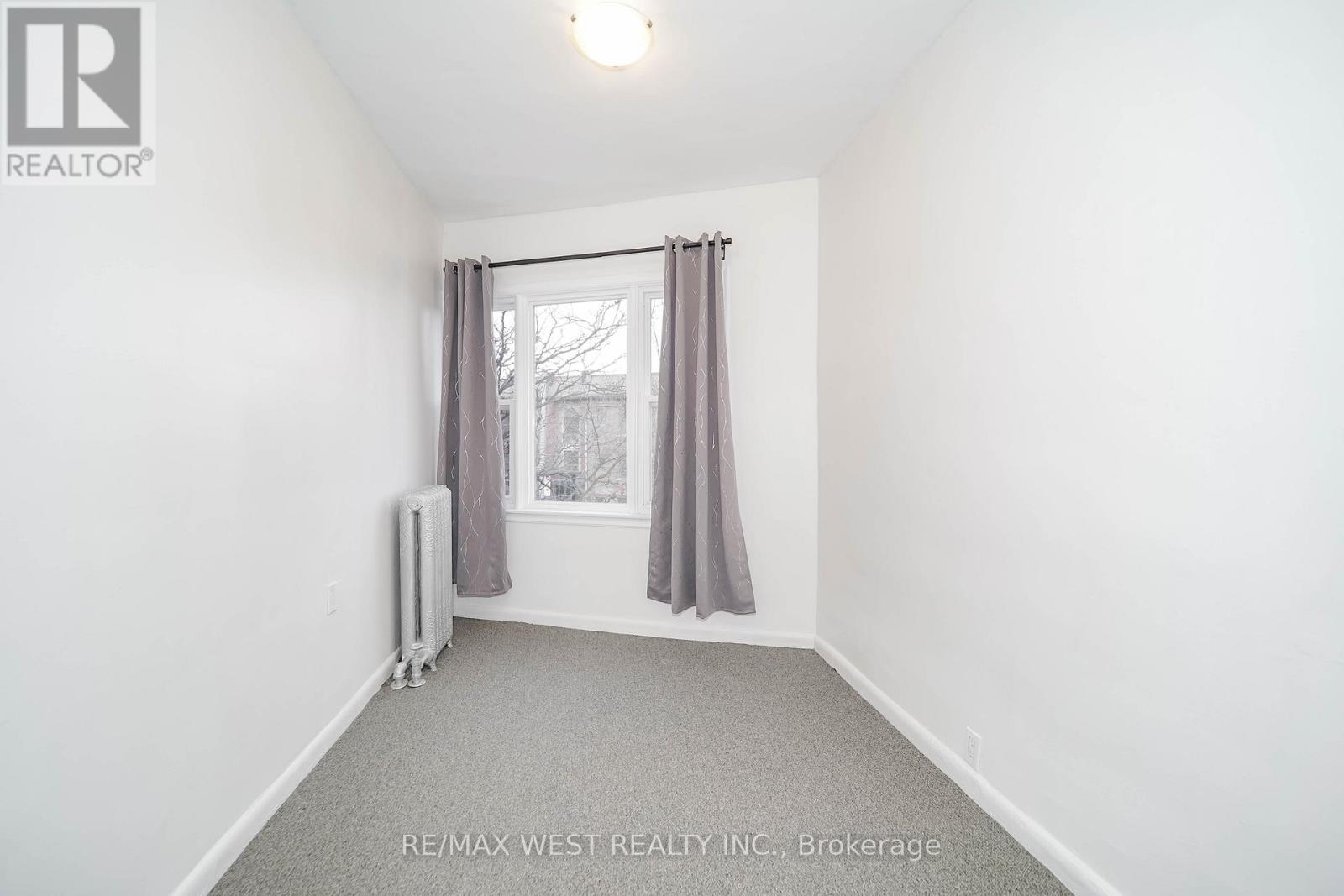 684 College Street, Toronto (Palmerston-Little Italy), Ontario  M6G 1C1 - Photo 5 - C12877878