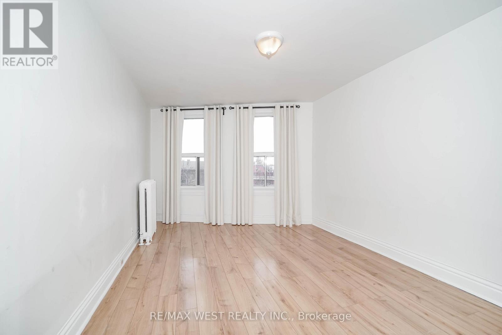 684 College Street, Toronto (Palmerston-Little Italy), Ontario  M6G 1C1 - Photo 8 - C12877878