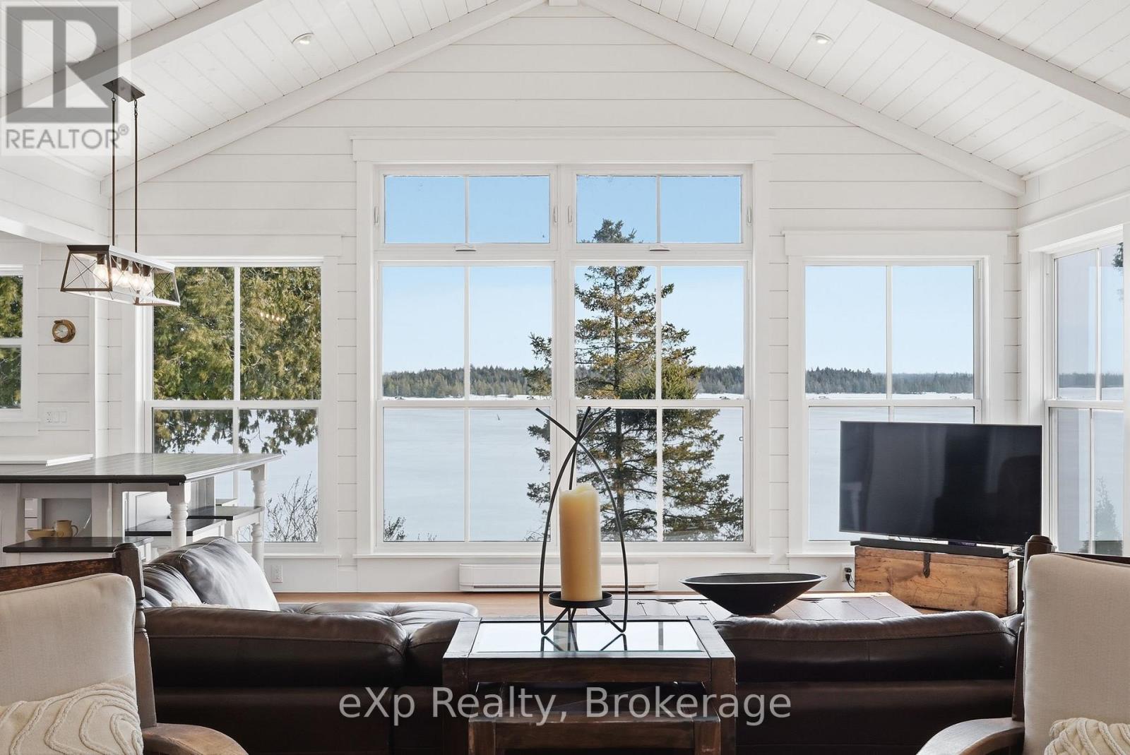 231 Tamarac Road, Northern Bruce Peninsula, Ontario  N0H 2M0 - Photo 14 - X12877692