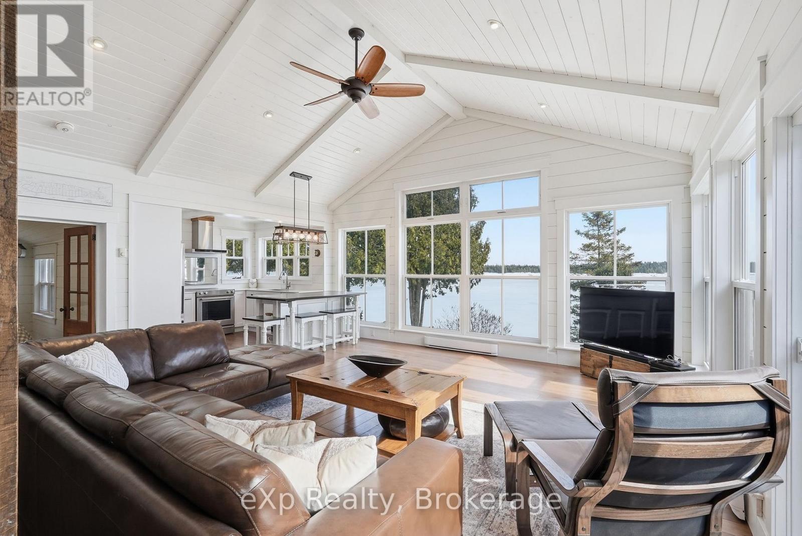 231 Tamarac Road, Northern Bruce Peninsula, Ontario  N0H 2M0 - Photo 17 - X12877692