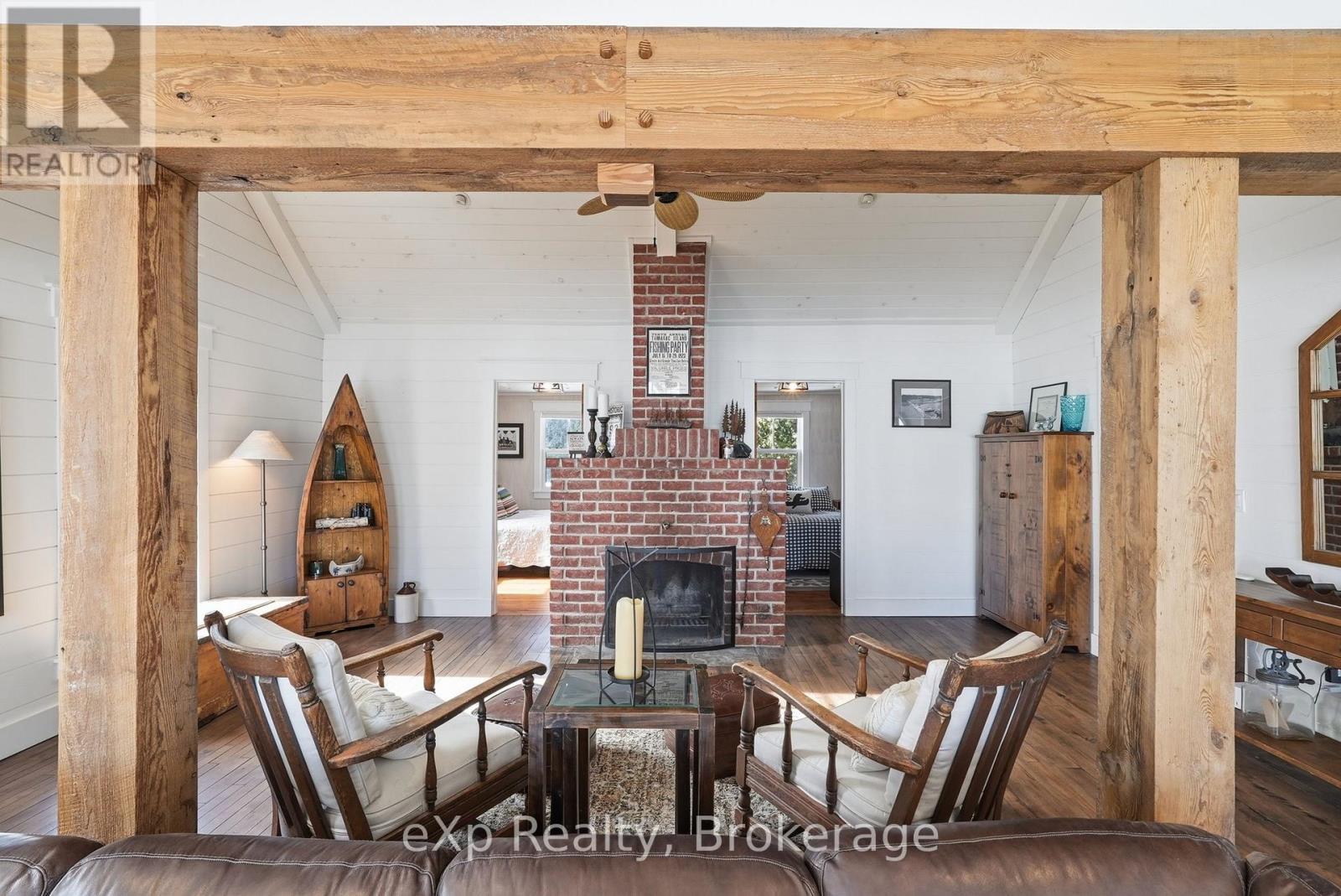 231 Tamarac Road, Northern Bruce Peninsula, Ontario  N0H 2M0 - Photo 24 - X12877692