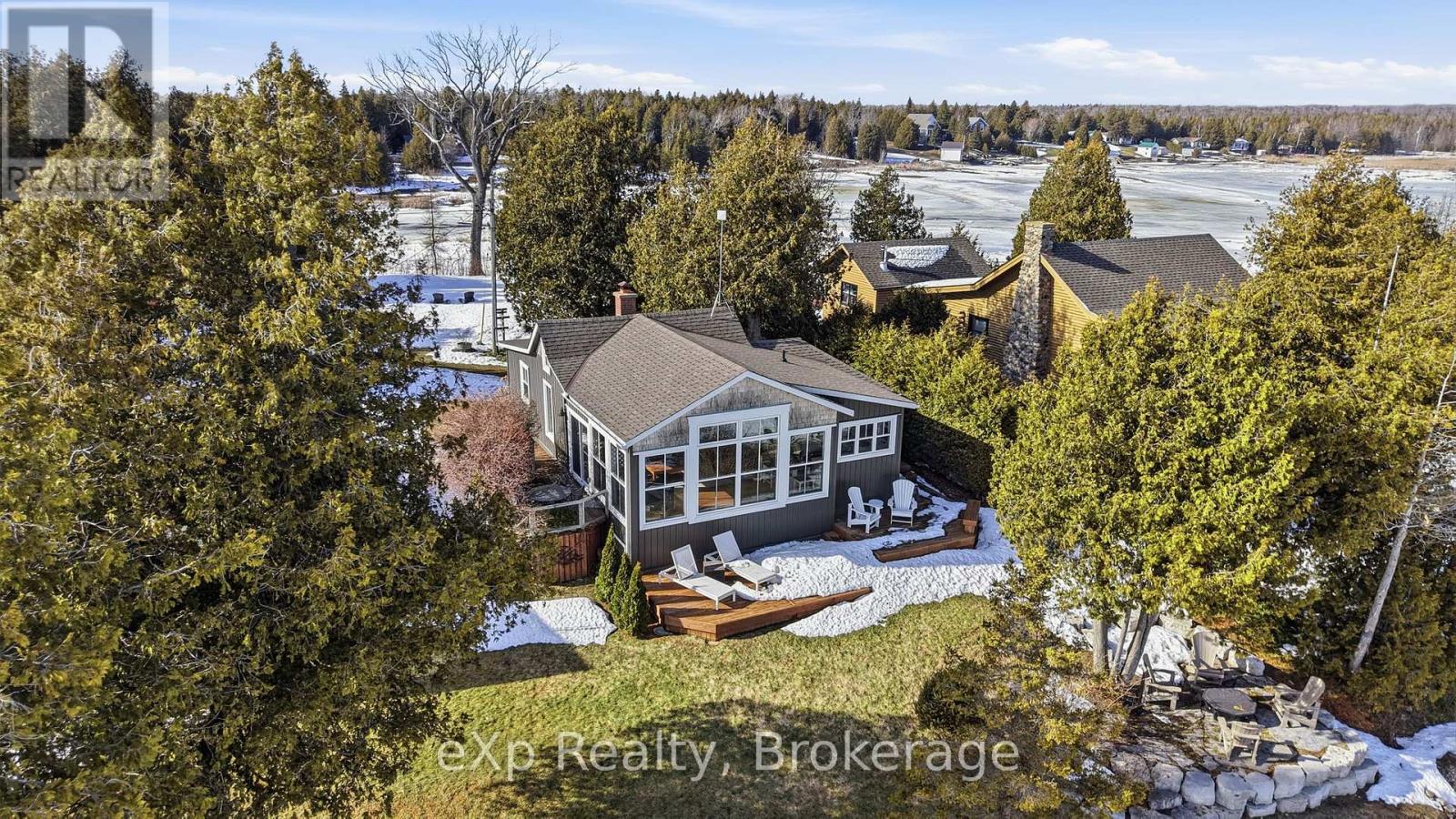 231 Tamarac Road, Northern Bruce Peninsula, Ontario  N0H 2M0 - Photo 3 - X12877692