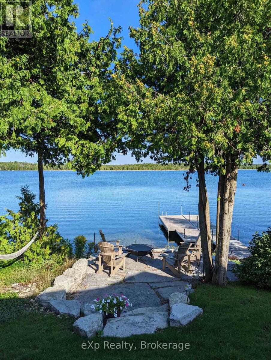 231 Tamarac Road, Northern Bruce Peninsula, Ontario  N0H 2M0 - Photo 38 - X12877692