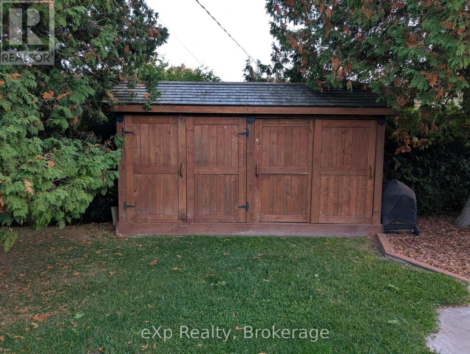 231 Tamarac Road, Northern Bruce Peninsula, Ontario  N0H 2M0 - Photo 46 - X12877692