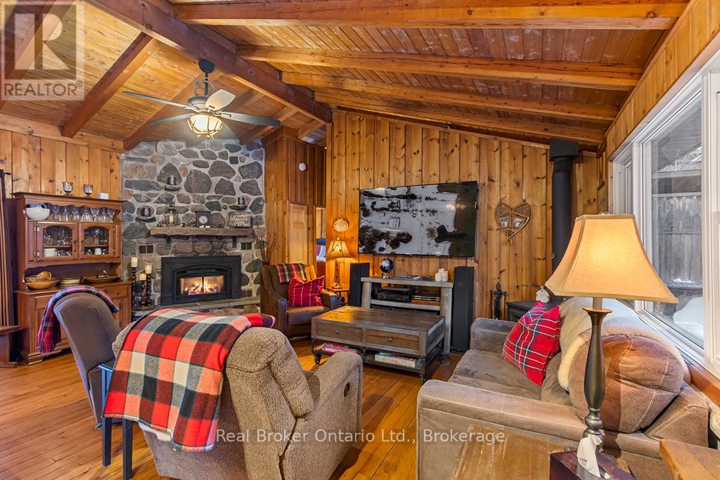 111 Wilson Drive, Georgian Bluffs, Ontario  N0H 2T0 - Photo 16 - X12877764