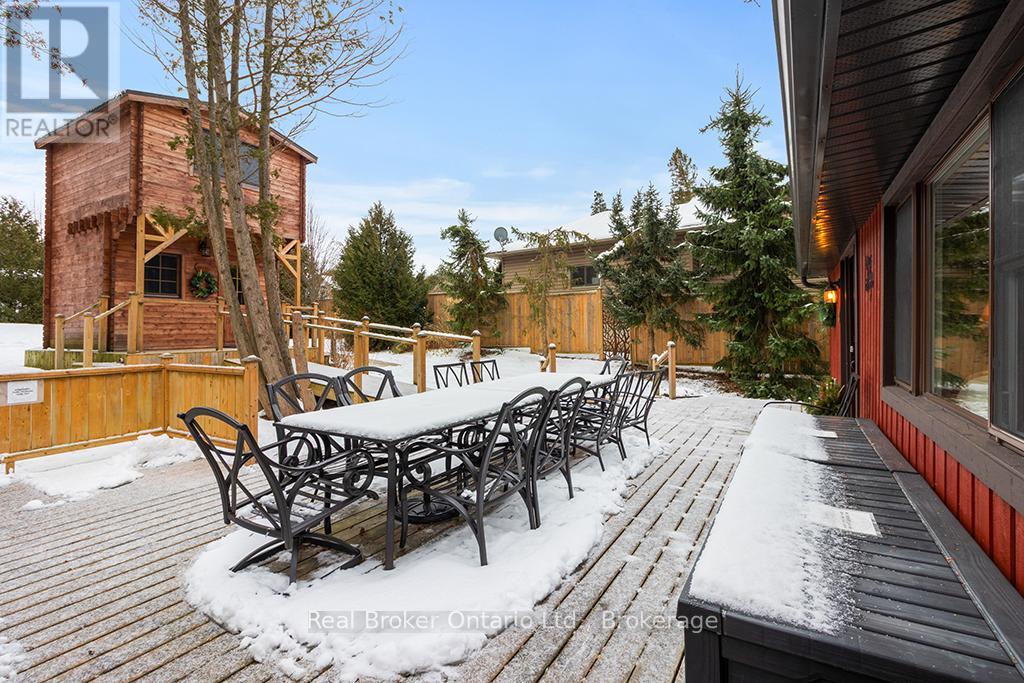 111 Wilson Drive, Georgian Bluffs, Ontario  N0H 2T0 - Photo 40 - X12877764