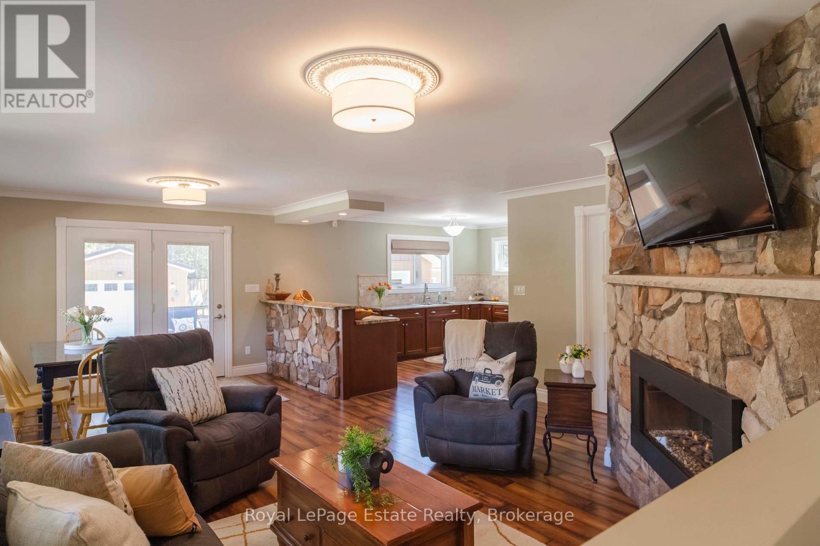 204 Seventh Street N, South Bruce Peninsula, Ontario  N0H 2G0 - Photo 15 - X12877866