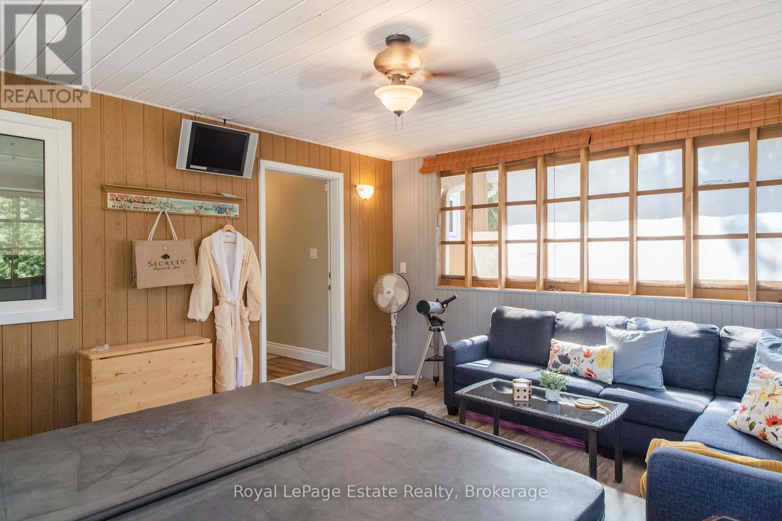 204 Seventh Street N, South Bruce Peninsula, Ontario  N0H 2G0 - Photo 24 - X12877866