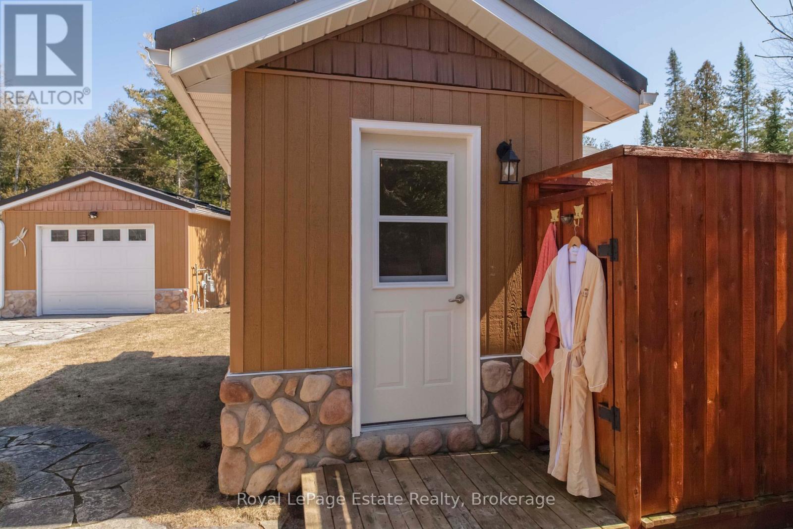 204 Seventh Street N, South Bruce Peninsula, Ontario  N0H 2G0 - Photo 40 - X12877866