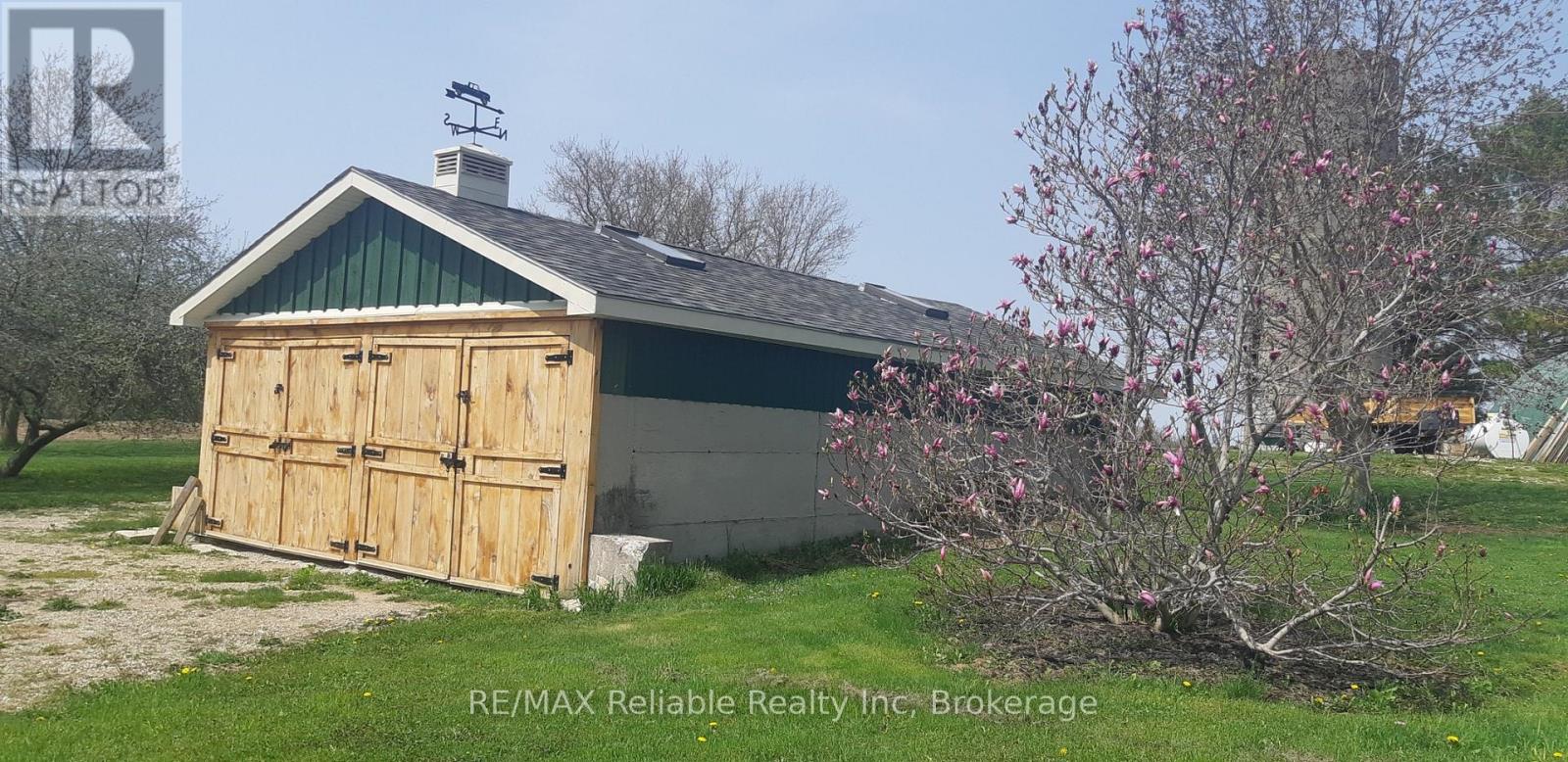 84523 Martin Line, Morris Turnberry (Morris), Ontario  N0G 1H0 - Photo 3 - X12877874