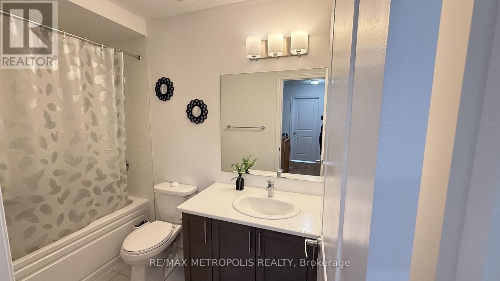 1097 Lockie Drive, Oshawa, Ontario  L1L 0R9 - Photo 24 - E12845054