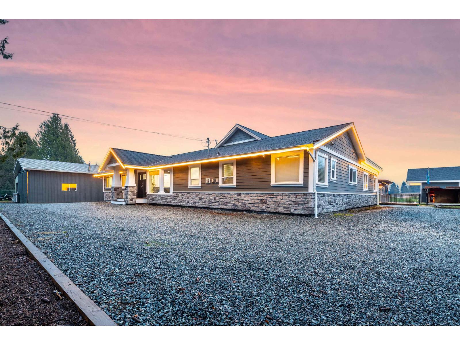 21298 36 Avenue, Langley, British Columbia  V3A 8N6 - Photo 3 - R3092855