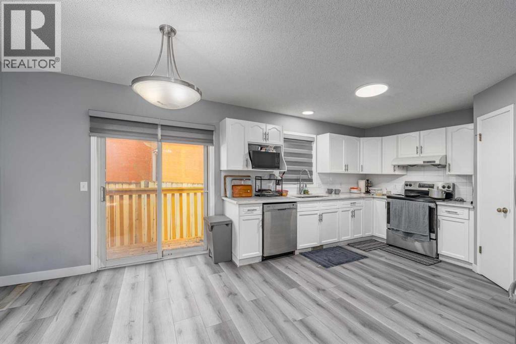 14 Coral Sands Place Ne, Calgary, Alberta  T3J 3J3 - Photo 6 - A2286867