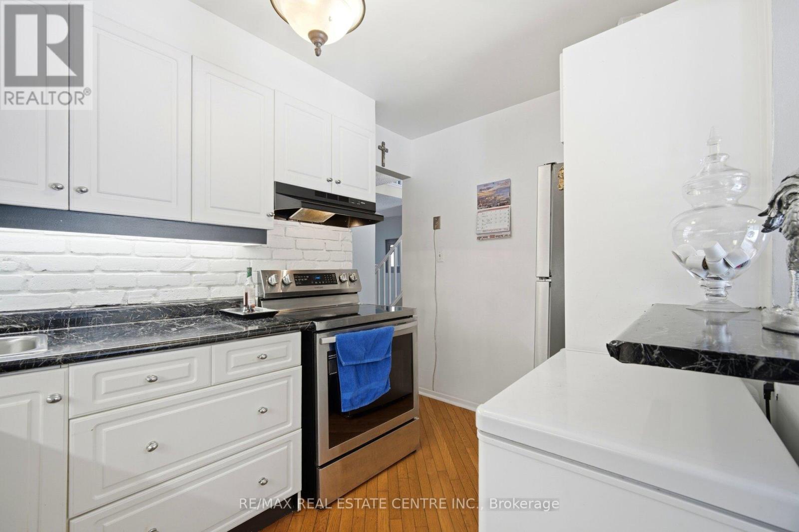 34 - 3125 Fifth Line West, Mississauga, Ontario  L5L 3S8 - Photo 17 - W12875646