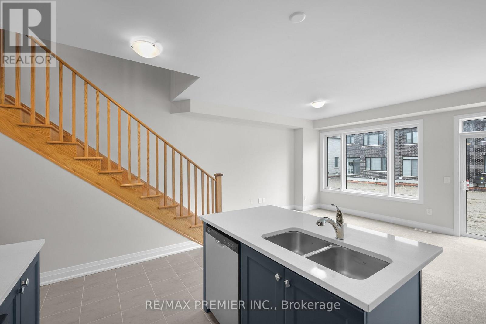 138 Corley Street, Kawartha Lakes, Ontario  K9V 0R4 - Photo 8 - X12876628