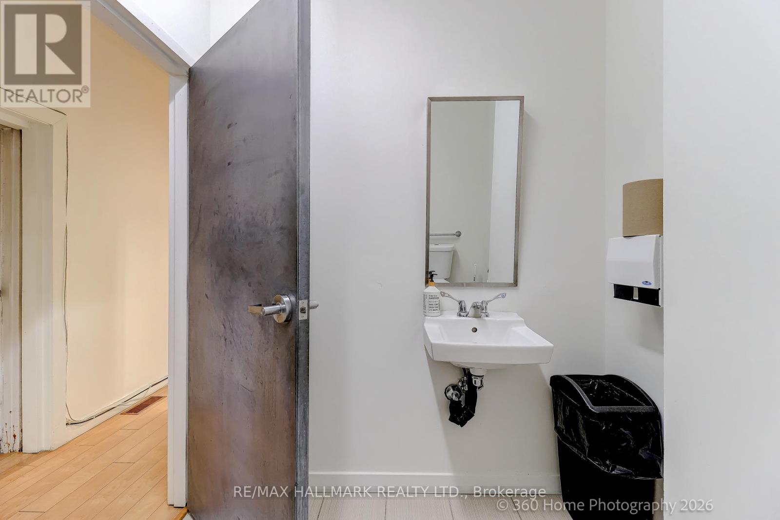 1028 Queen Street E, Toronto (South Riverdale), Ontario  M4M 1K4 - Photo 7 - E12877754